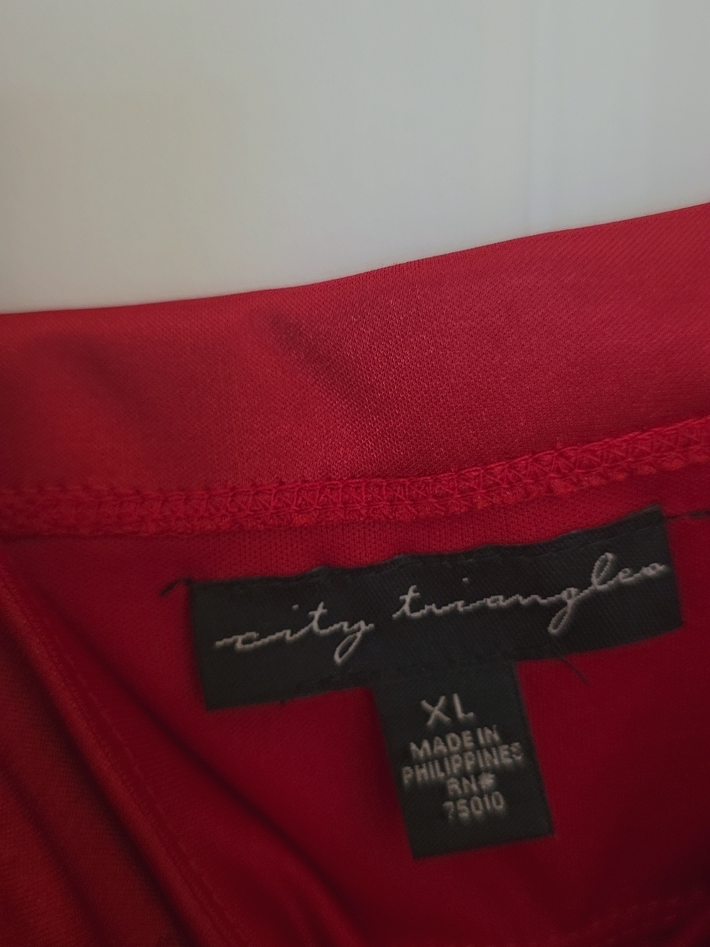 City Triangles Red Sleeveless Top